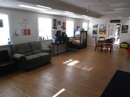 Bodega Waiting Room