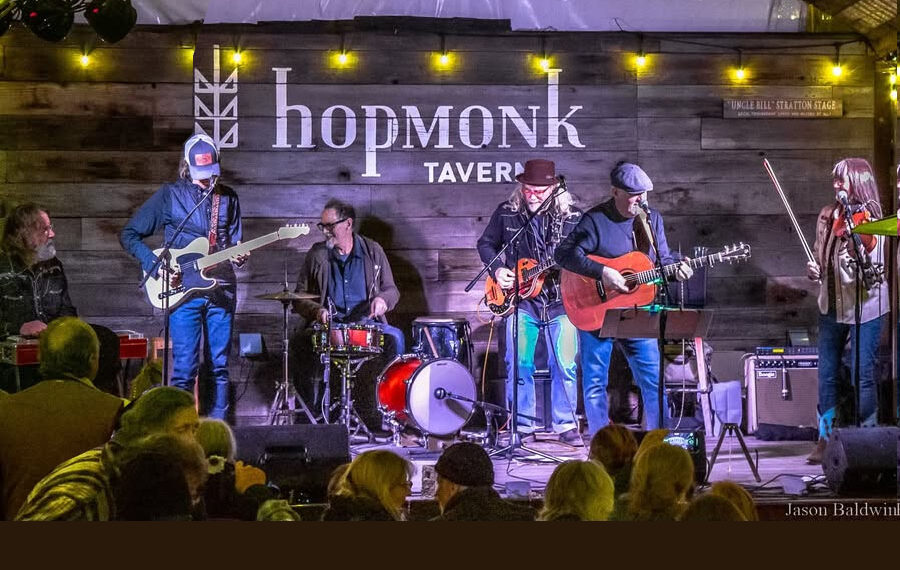 Familiar Strangers band